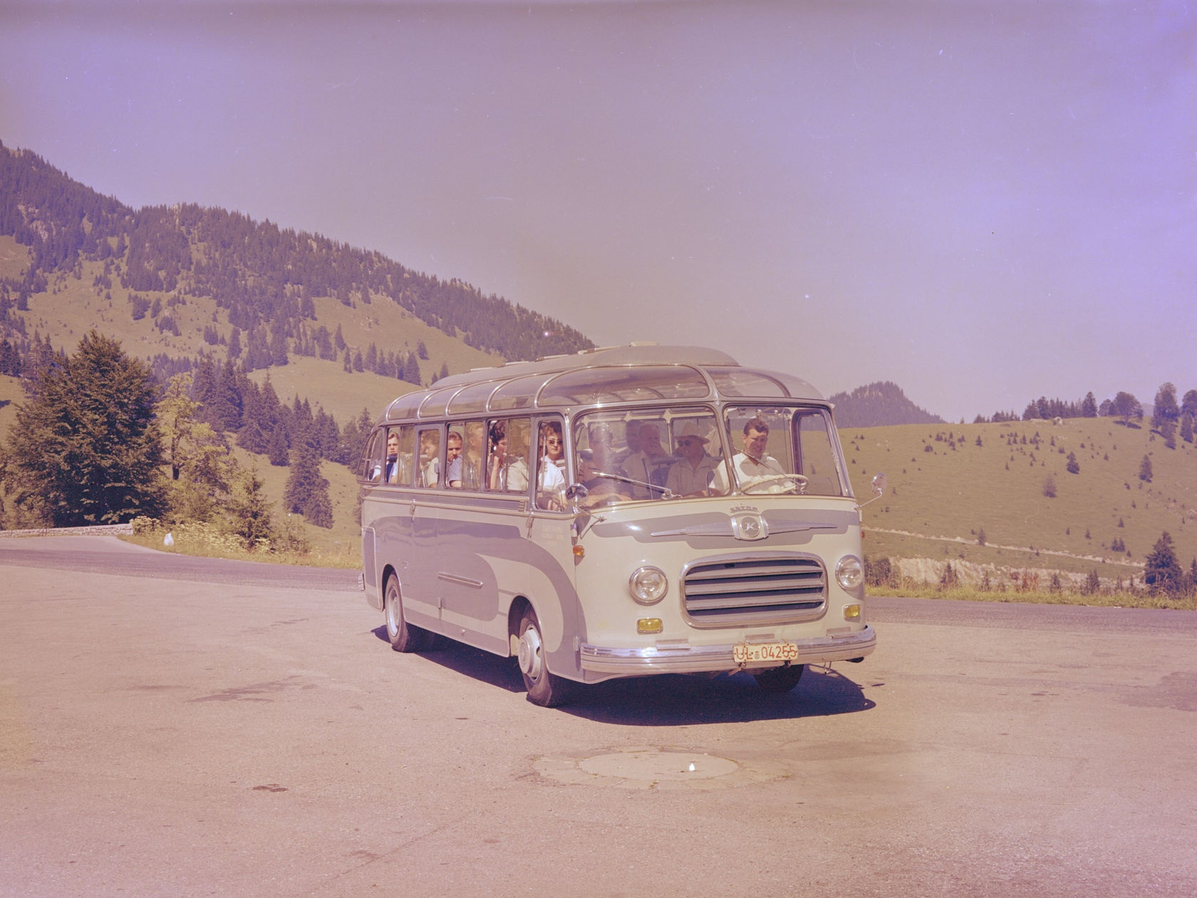 Setra S 6: A legend celebrates its anniversary. | Setra Buses International