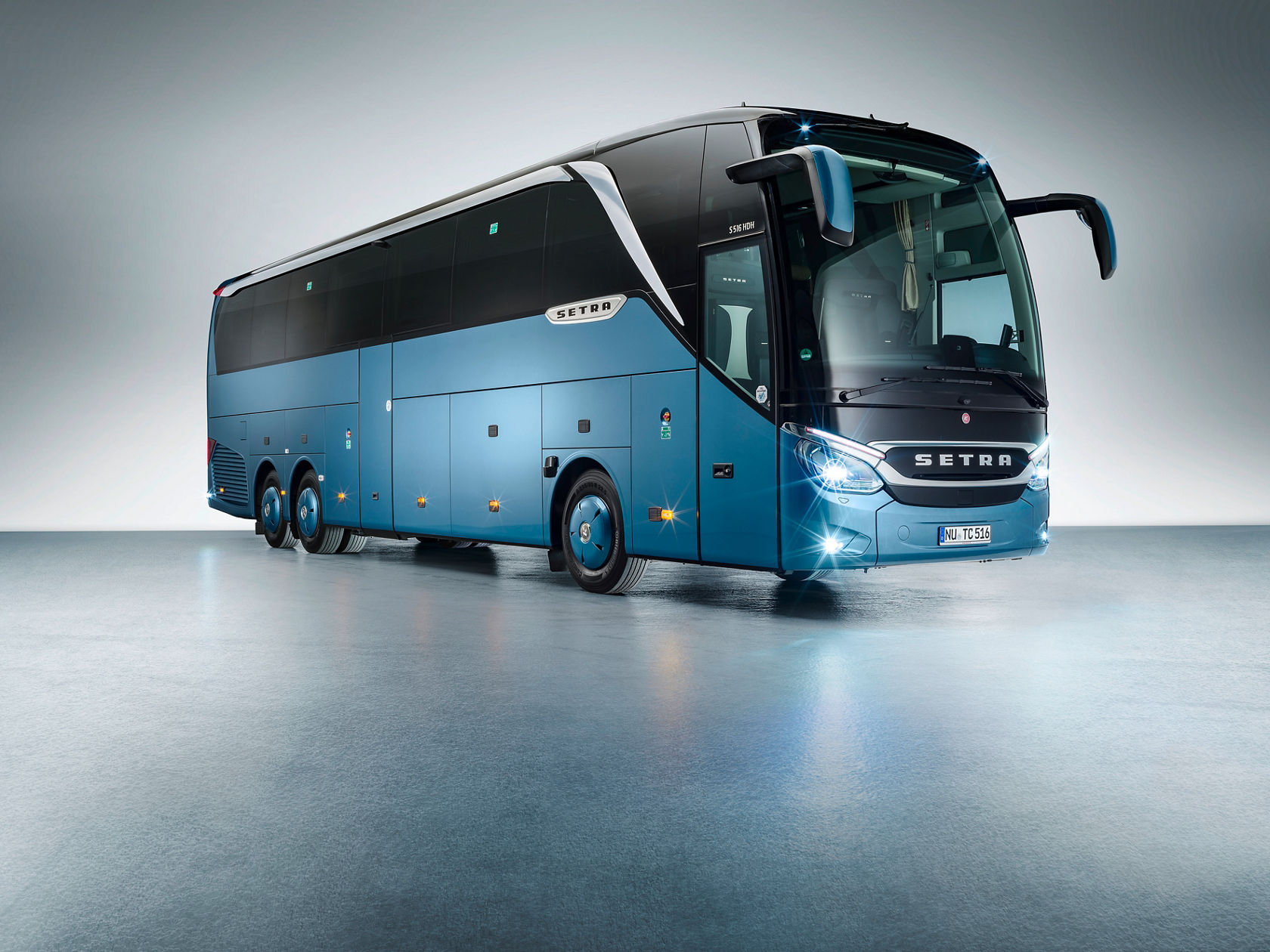 TopClass 500 HDH models | Setra Buses International